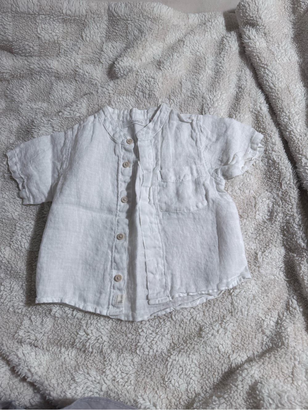 Zara White Linen Short-Sleeve Button-Down Shirt
